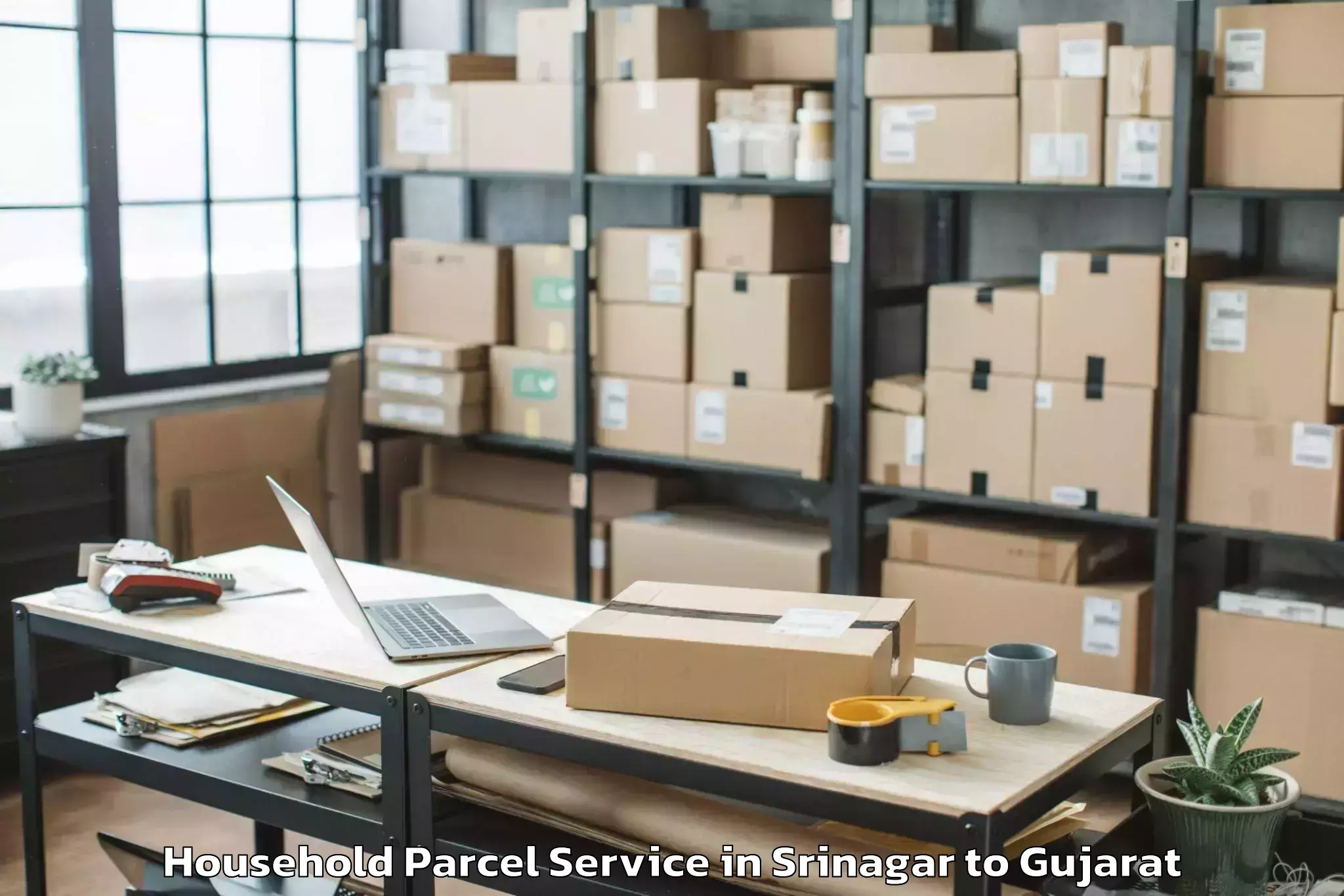 Hassle-Free Srinagar to Nirma University Ahmedabad Household Parcel